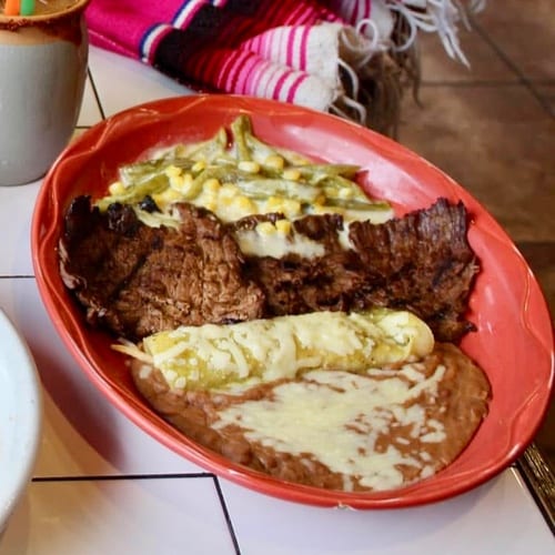 Steak a la Tampiquena.