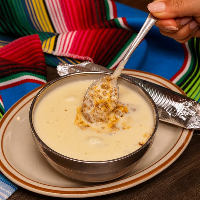 Queso Fundido Con Chorizo.