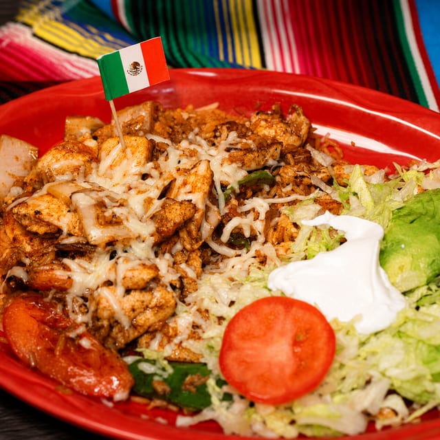 Arroz Con Pollo.