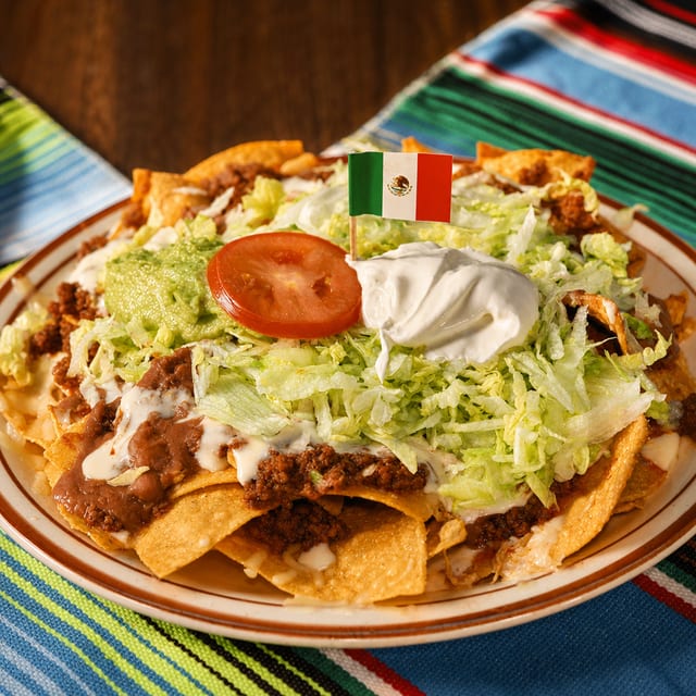 Nachos Supreme.