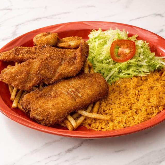 Filete Empanizado Con Camarones | Fried Fish Fillet with Shrimp.